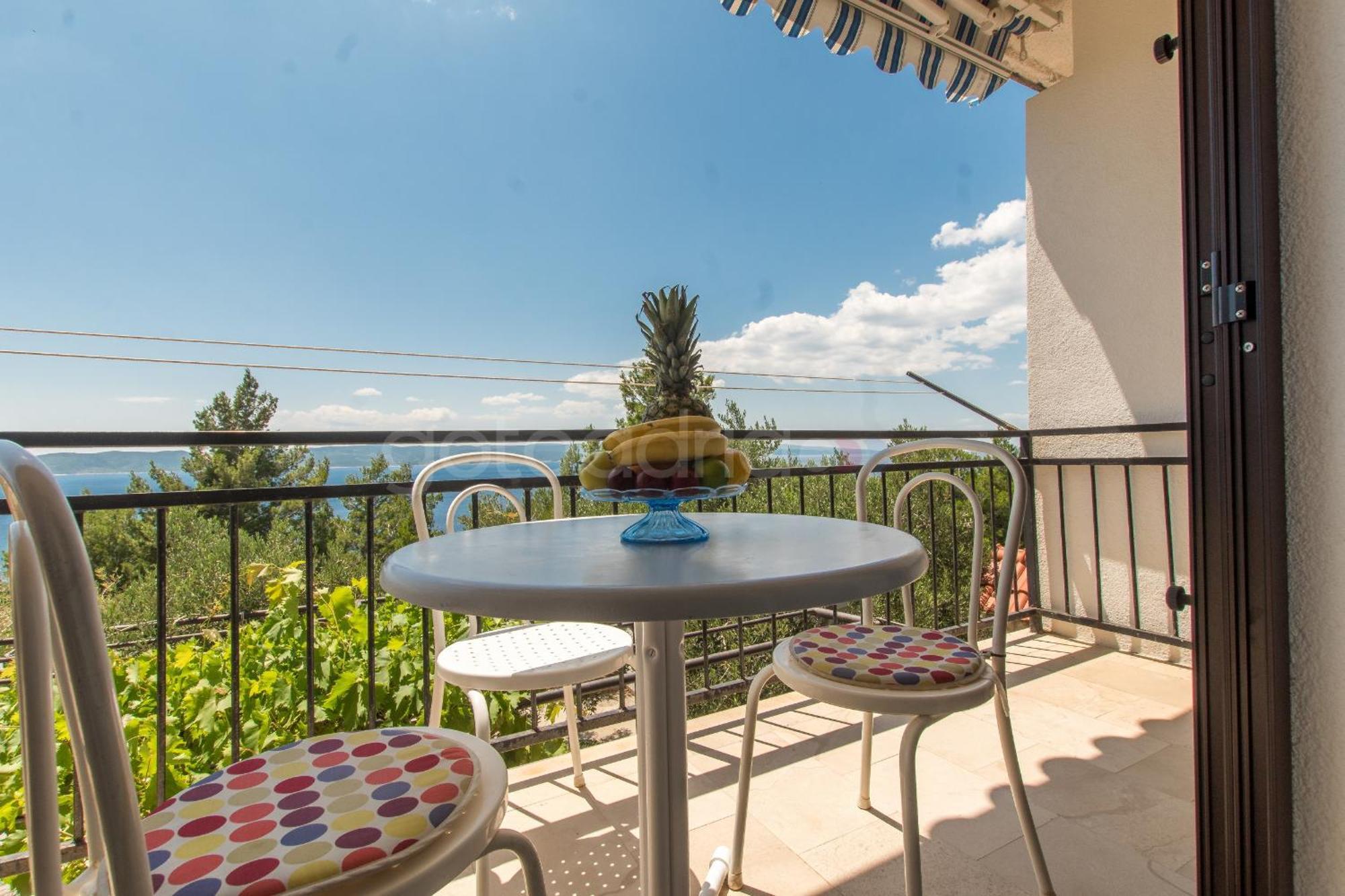 Near The Beach Apartments Jagodia Brela Ngoại thất bức ảnh